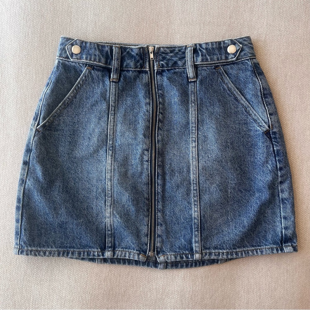 Pacsun Y2K Moto Zipper Mini Denim Skirt Medium Wash Edgy Punk Festival Wear 26